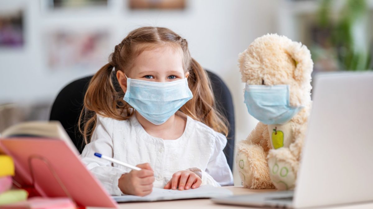 Aćimović: Dužina izolacije i karantina za djecu ista kao kod odraslih