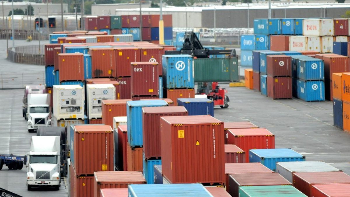 Kriza u globalnom transportu robe postaje sve gora, cijene vrtoglavo rastu