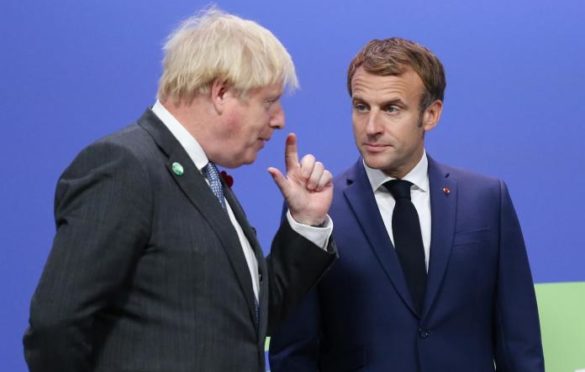 Makron sa Džonsonom o ukrajinskoj krizi