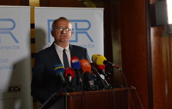 Dragišić nakon ispitivanja u Tužilaštvu BiH „Narodna skupština Srpske djeluje u okviru Ustava i Dejtona“