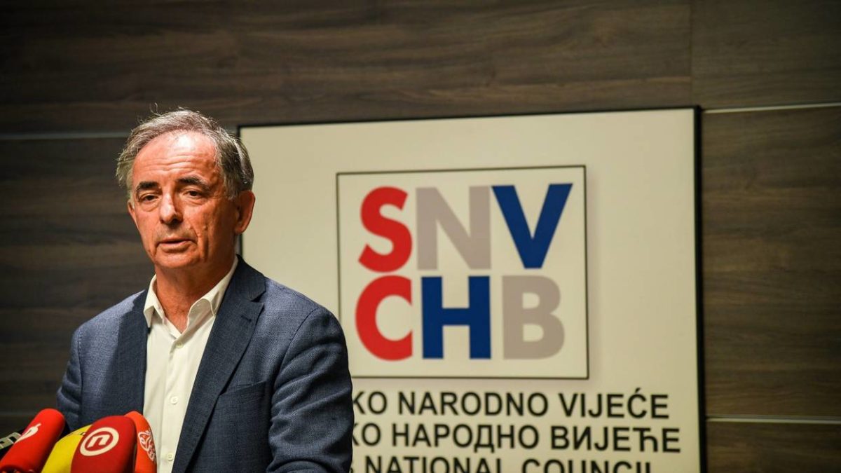 “Ne žalim što sam bio u Banjaluci” Nakon niza kritika oglasio se Milorad Pupovac