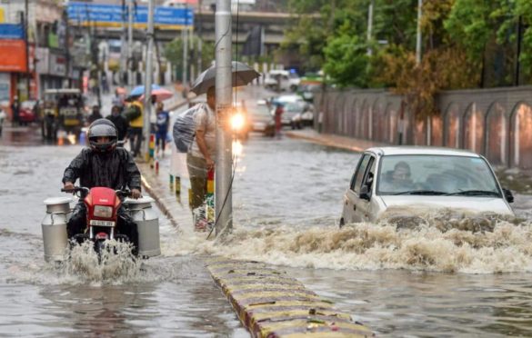 Kolaps zbog obilnih kiša u Mumbaiju, najmanje 15 mrtvih