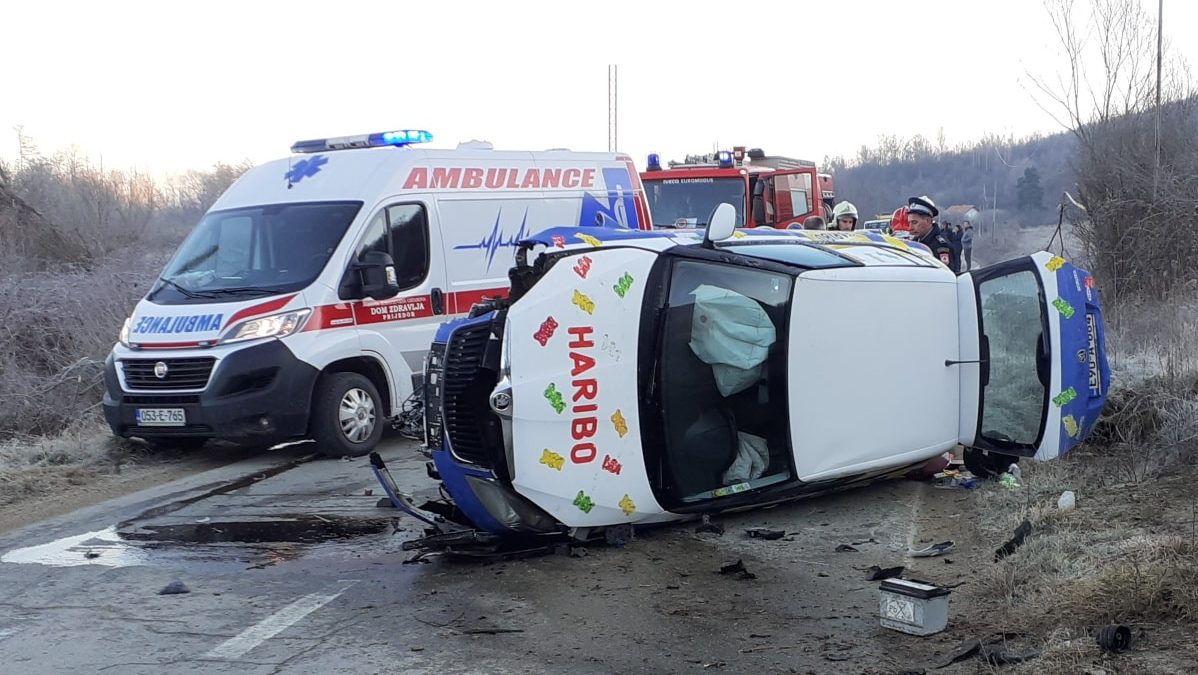 U teškoj nesreći kod Prijedora povrijeđena jedna osoba