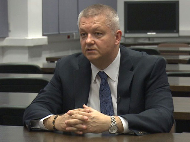 Kesić smatra da potezi Alkalaja i Turkovićeve vode ka raspadu BiH