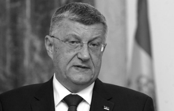 Preminuo Oliver Antić