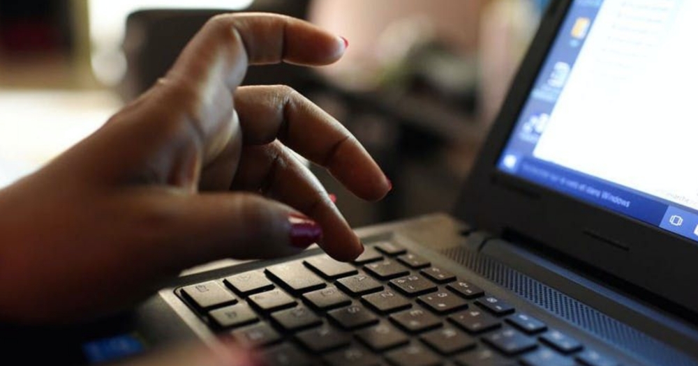 Skoro 500 portala, samo pola ima potpun impresum