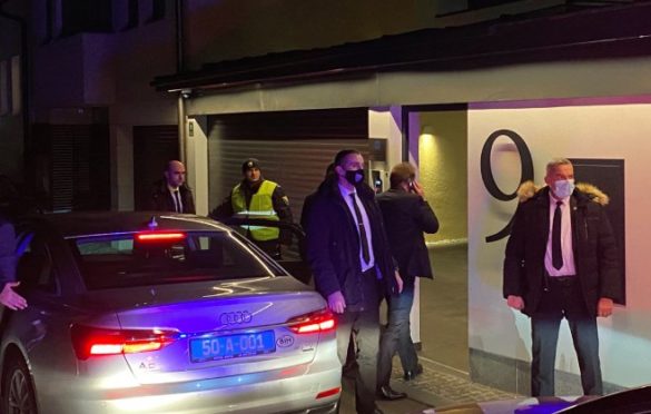 Dodik, Čović i Izetbegović nisu davali izjave: Završen sastanak Varheljija i Satlera sa liderima SNSD, HDZ i SDA