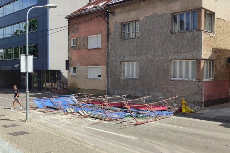 Jak vjetar načinio štetu u Banjaluci