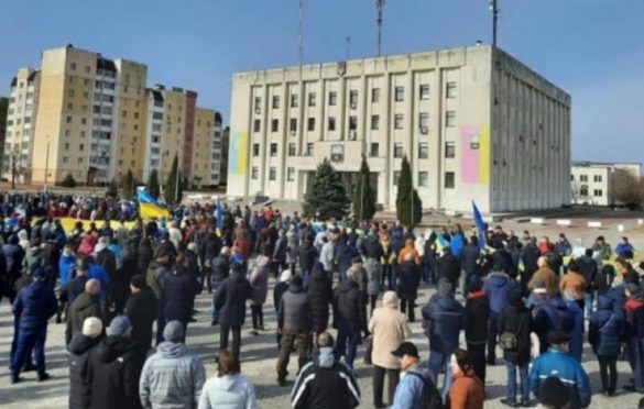 Rusi danas zauzeli grad, a onda ga mirno predali Ukrajincima