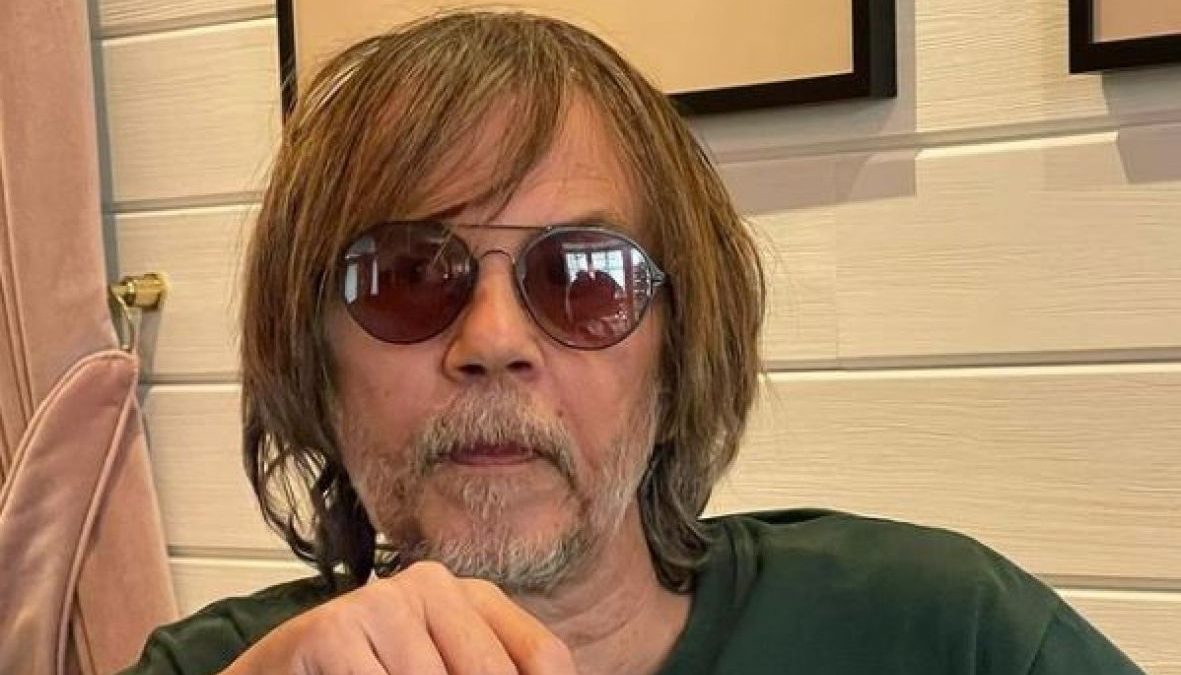 ‘TEŠKA SELJANA, OVO NE MOGU DA SLUŠAM’ Žika Todorović usred emisije isprozivao Elenu Kitić i njenu novu pesmu: Ovo je GROZNO