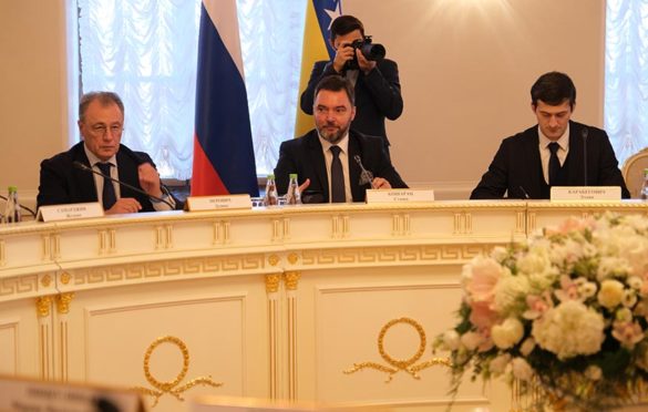 Košarac u Rusiji: Zahvalni smo što ne prihvatate Christiana Schmidta