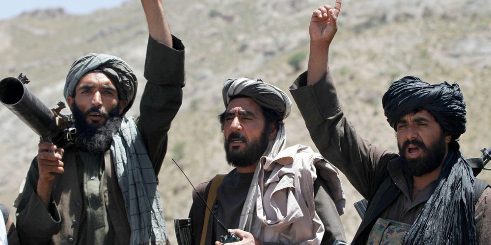 Talibani na stadionu bičevali više od 60 ljudi, osuđeni su za krađe, preljubu…