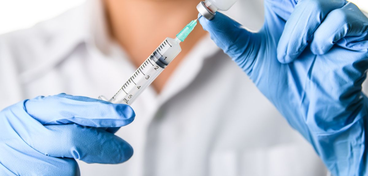 Poznati virusolog detaljno objasnio značaj miksovanja vakcina “Sa vakcinama vam je kao sa fudbalskim timom”