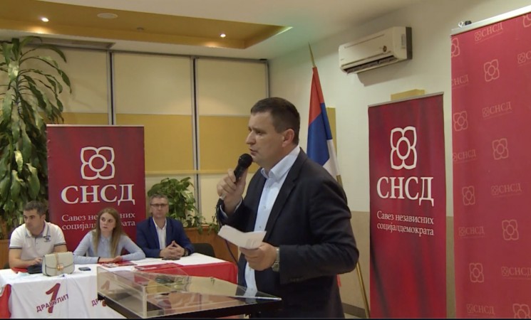 Đajić poručio da je Stanivuković odustao od strica, koji je poginuo u ratu, gradonačelnik Banjaluke mu nije ostao dužan