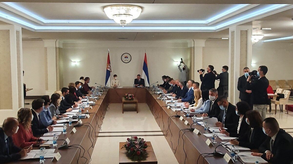 Zajednička sjednica vlada Srbije i Srpske sredinom februara